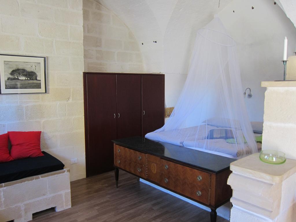 Hotel Masseria Coccioli Casalabate Habitación foto